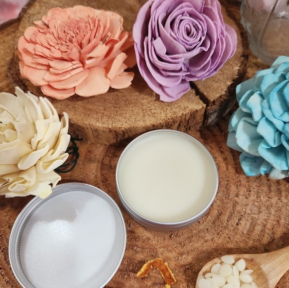 Handmade Grapefruit Lip Balm‎ - Picture 3 of 4